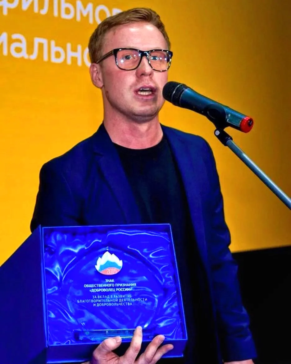 Антон Богданов
