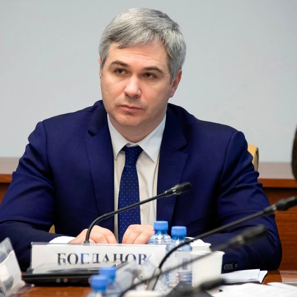 Богданов министр экономического развития Самарской области