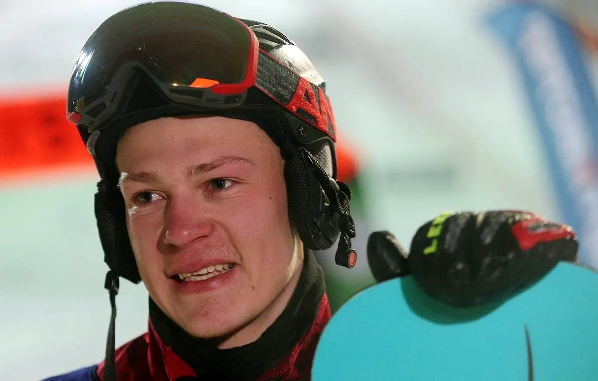 Дмитрий Логинов сноубордист