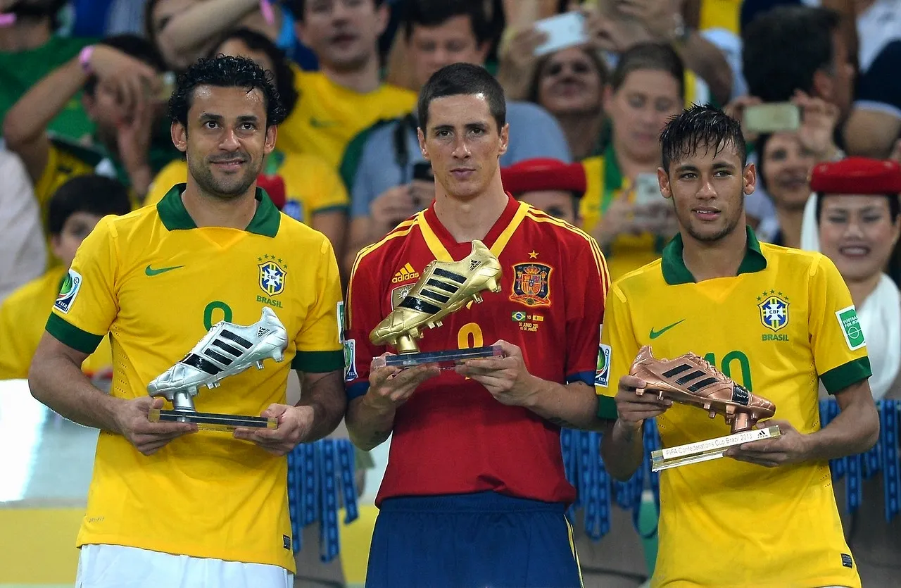 Финал Испания Бразилия 2013
