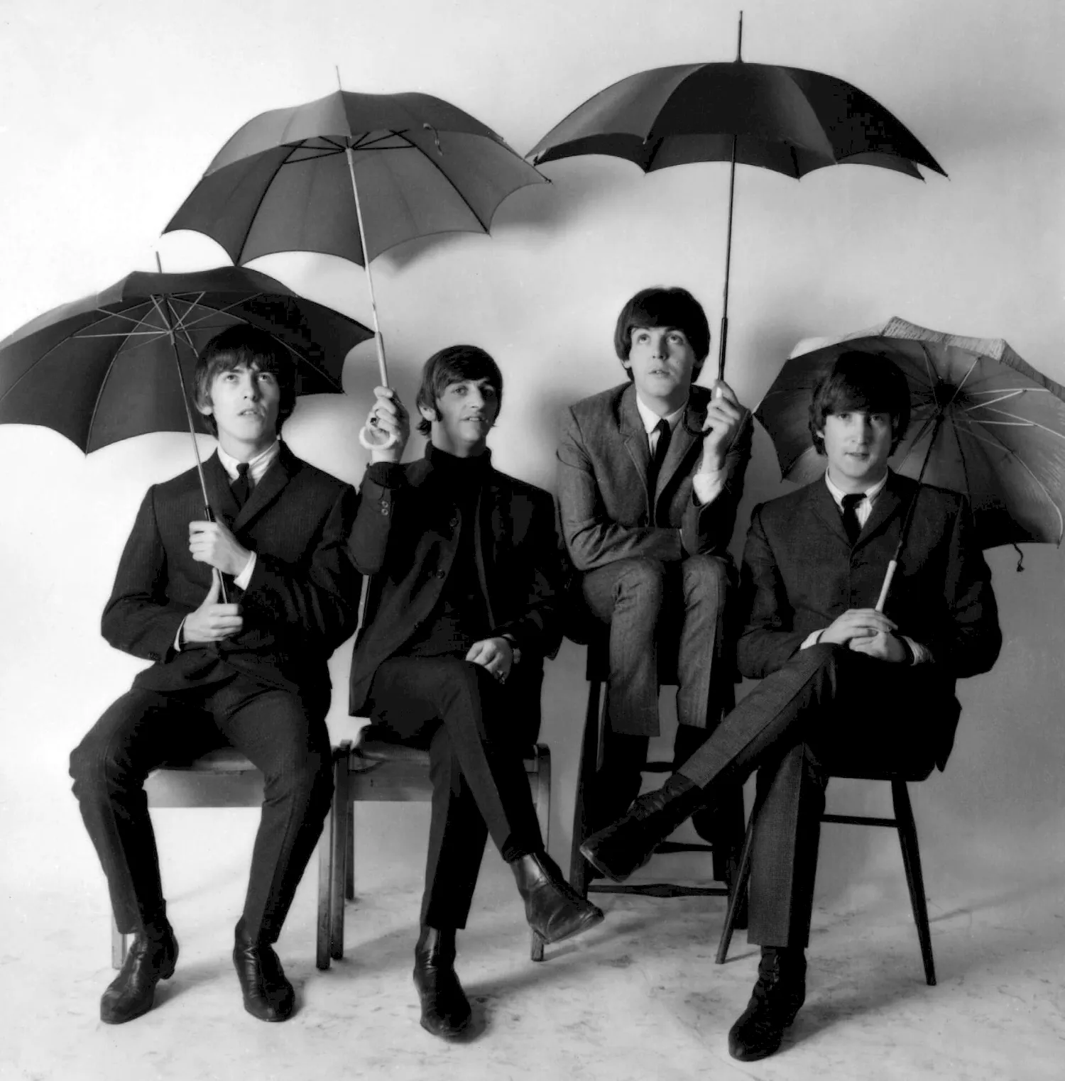 Гарри Бенсон the Beatles