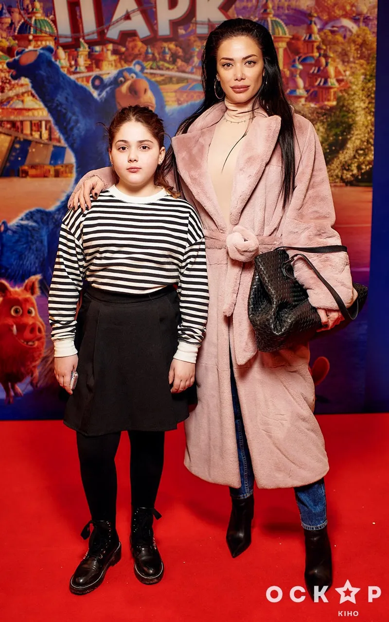 Юлия Кавтарадзе с дочкой