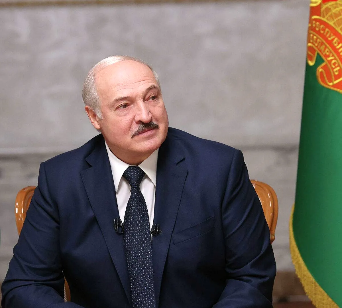 Лукашенко обещал