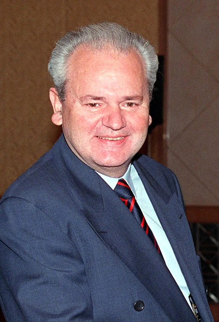 Милошевич президент