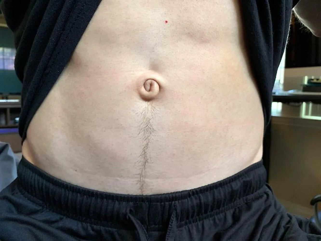 Outie belly button Ивана Петрова