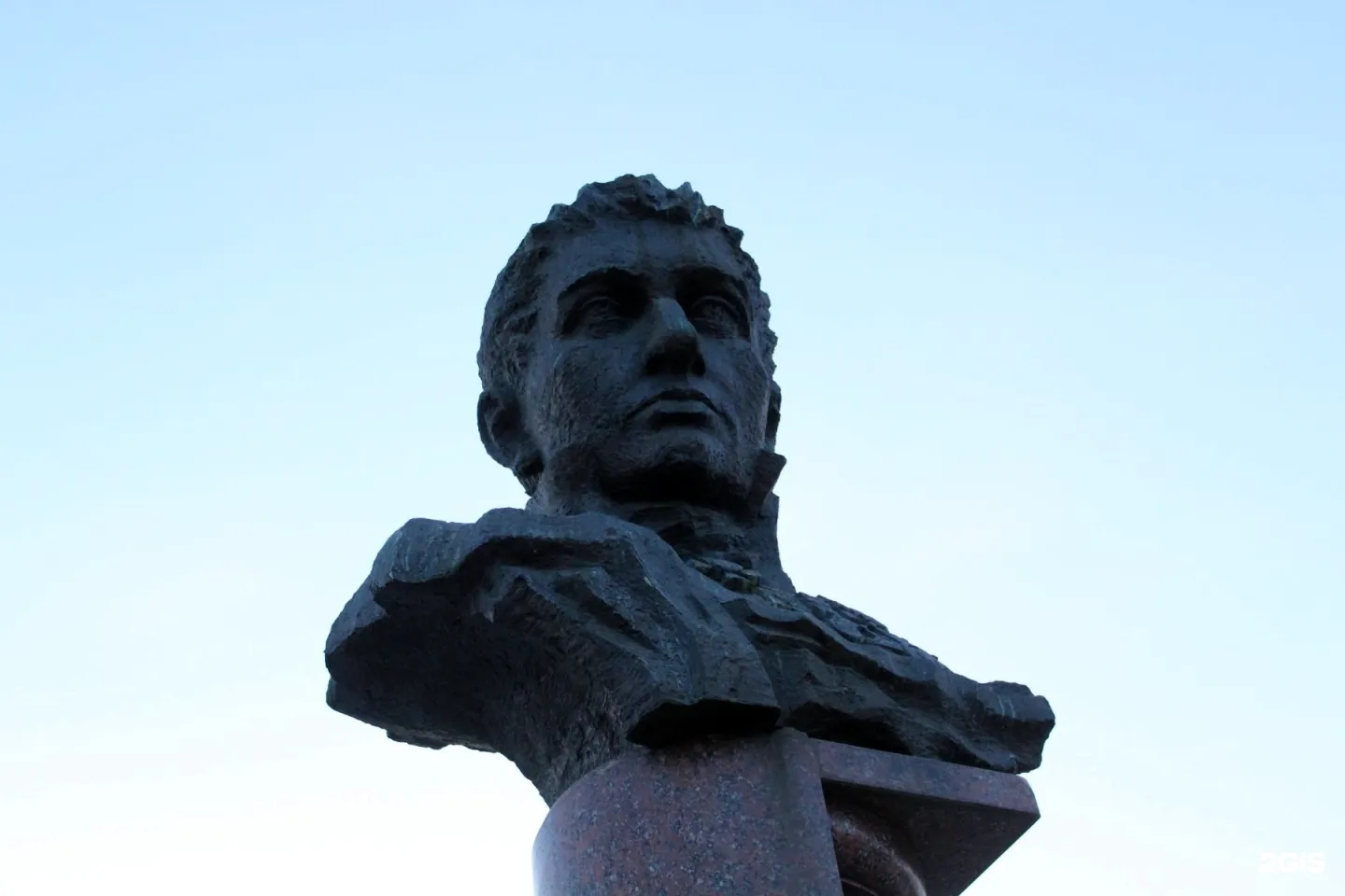 Памятник н.н. Демидову