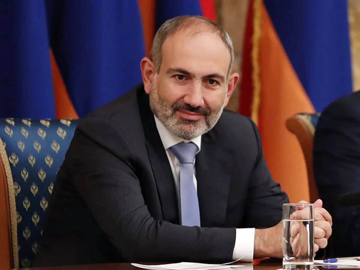 Премьер-министр Армении н. Пашинян