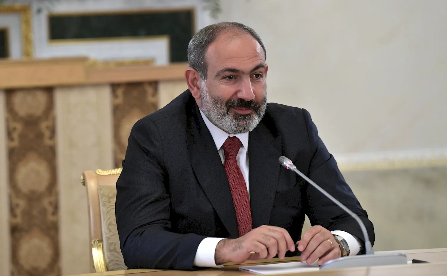 Премьер-министр Армении Никол