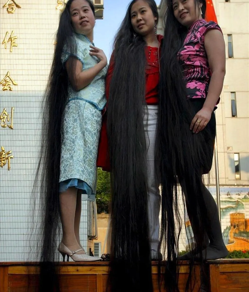 Самые длинные волосы в мире се Цюпин