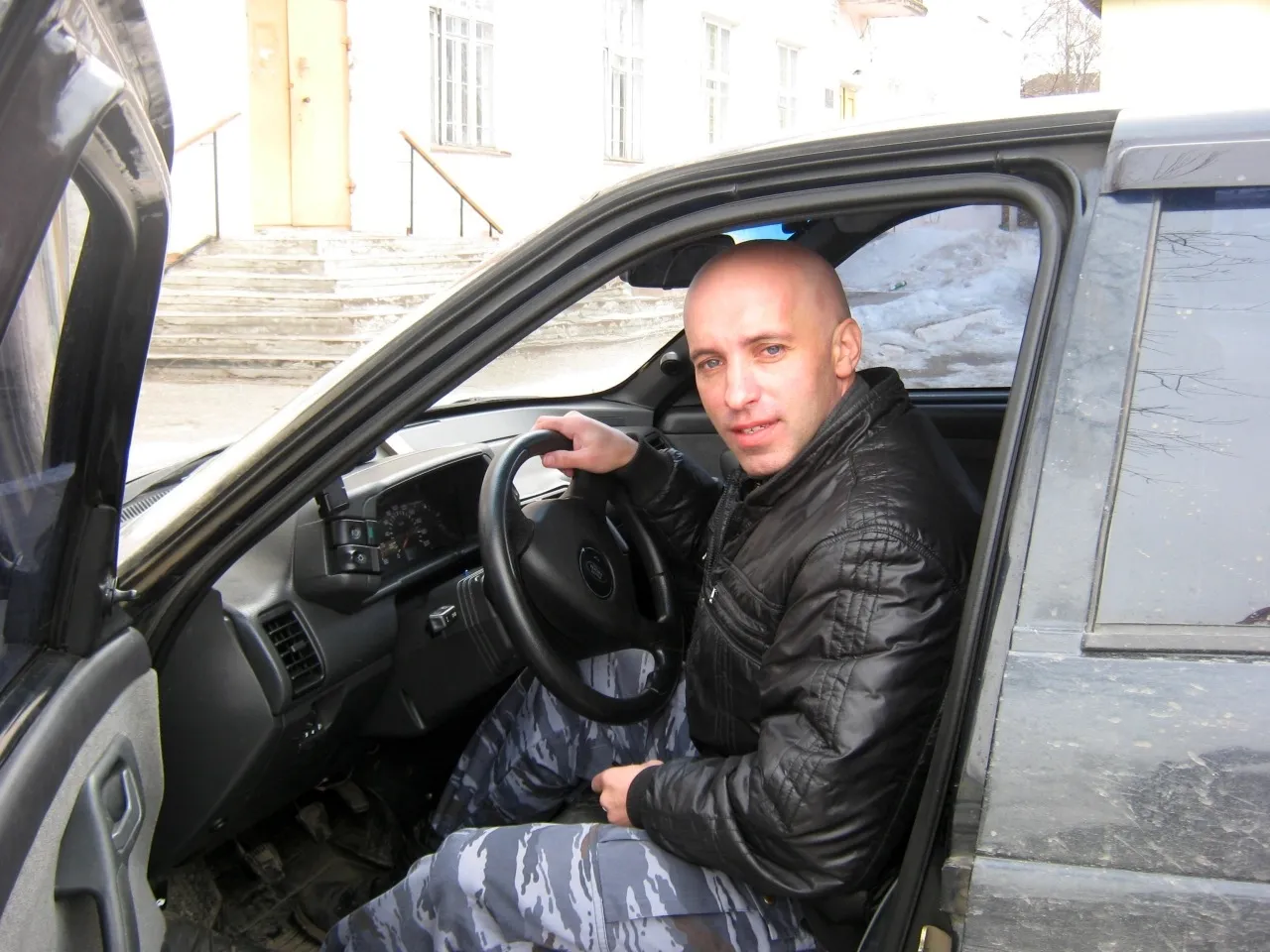 Сергей Маслов Москва 44 года