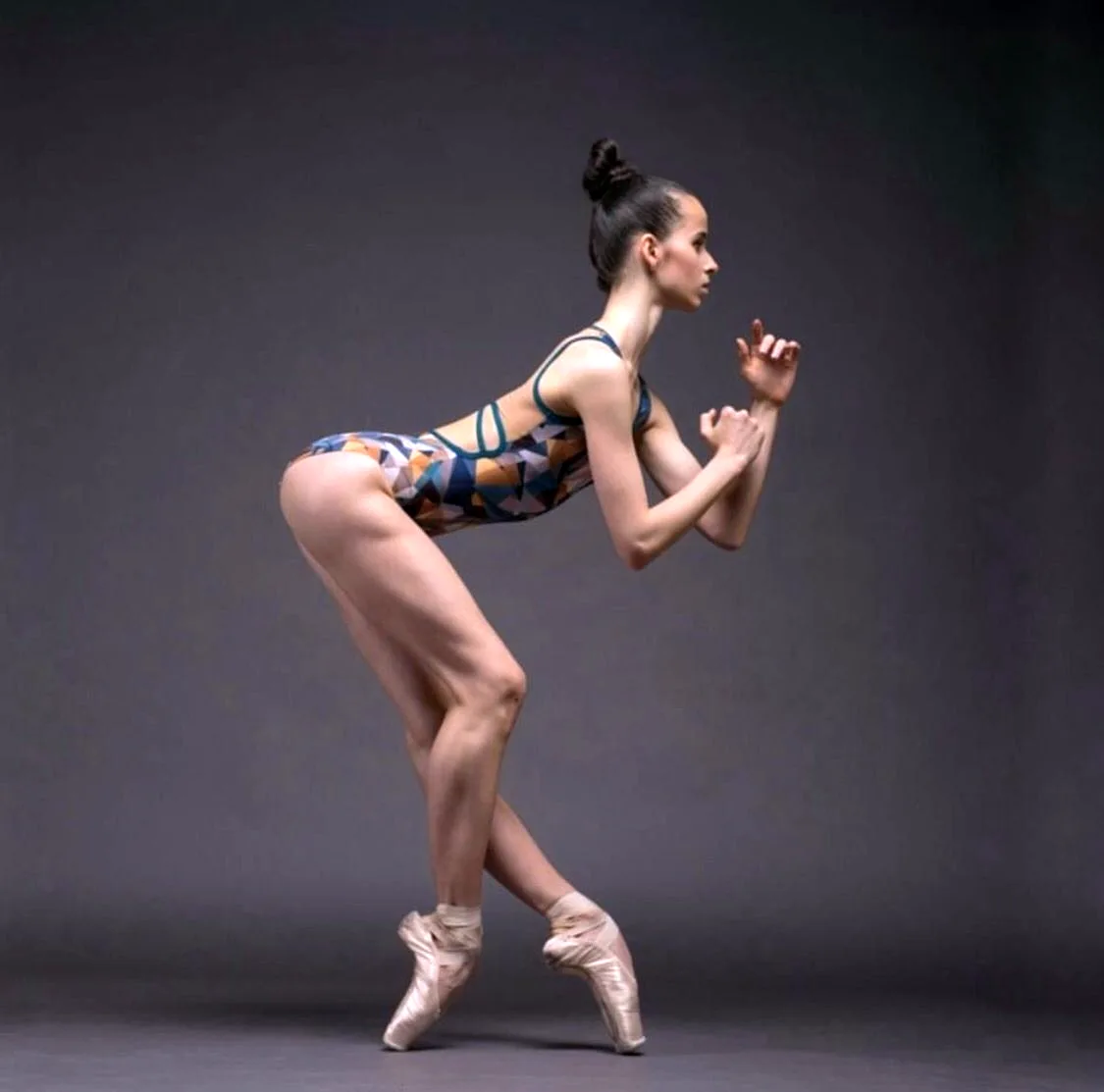 Танцовщица Мариам Туркменбаева