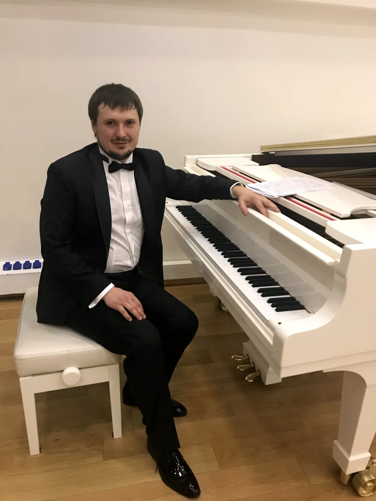 Виталий Коваленко пианист