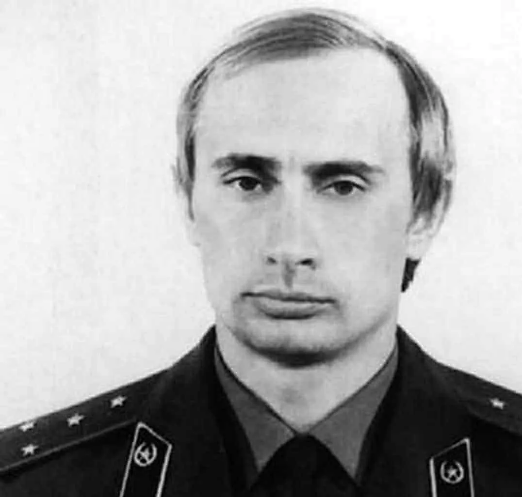 Владимир Путин КГБ