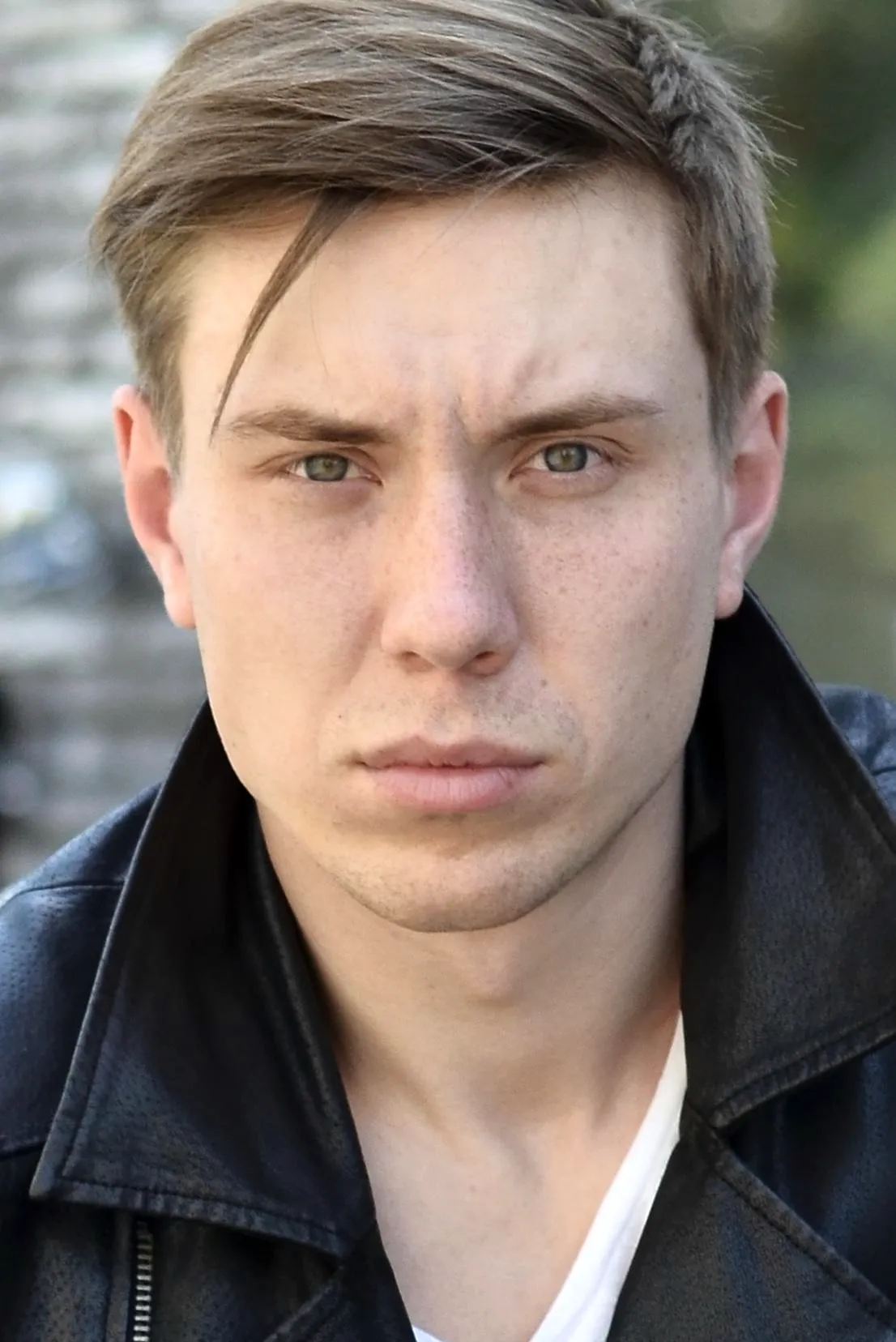 Владислав Дмитренко актер фото