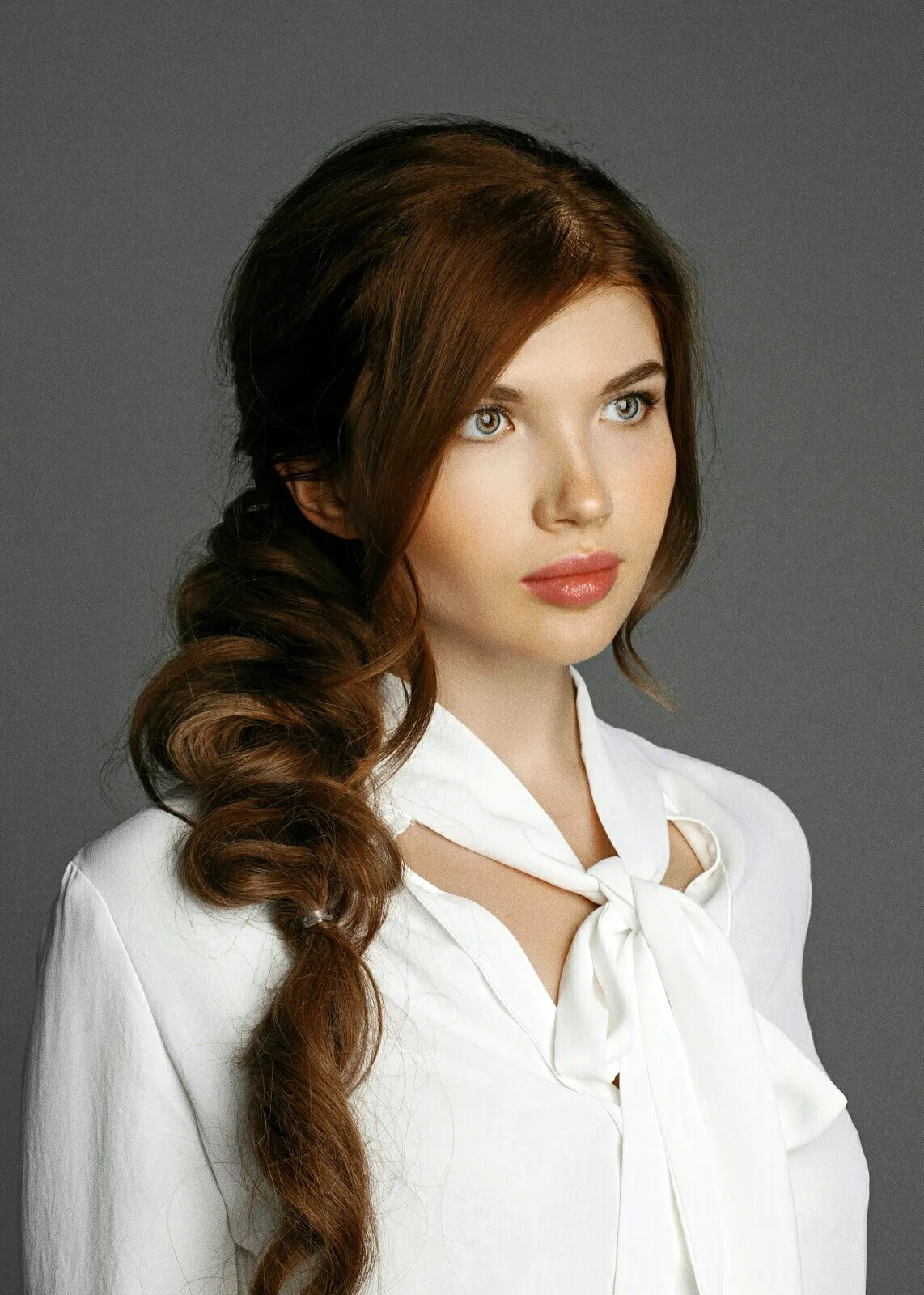 Yulia Vasilyeva (Юлия Васильева)
