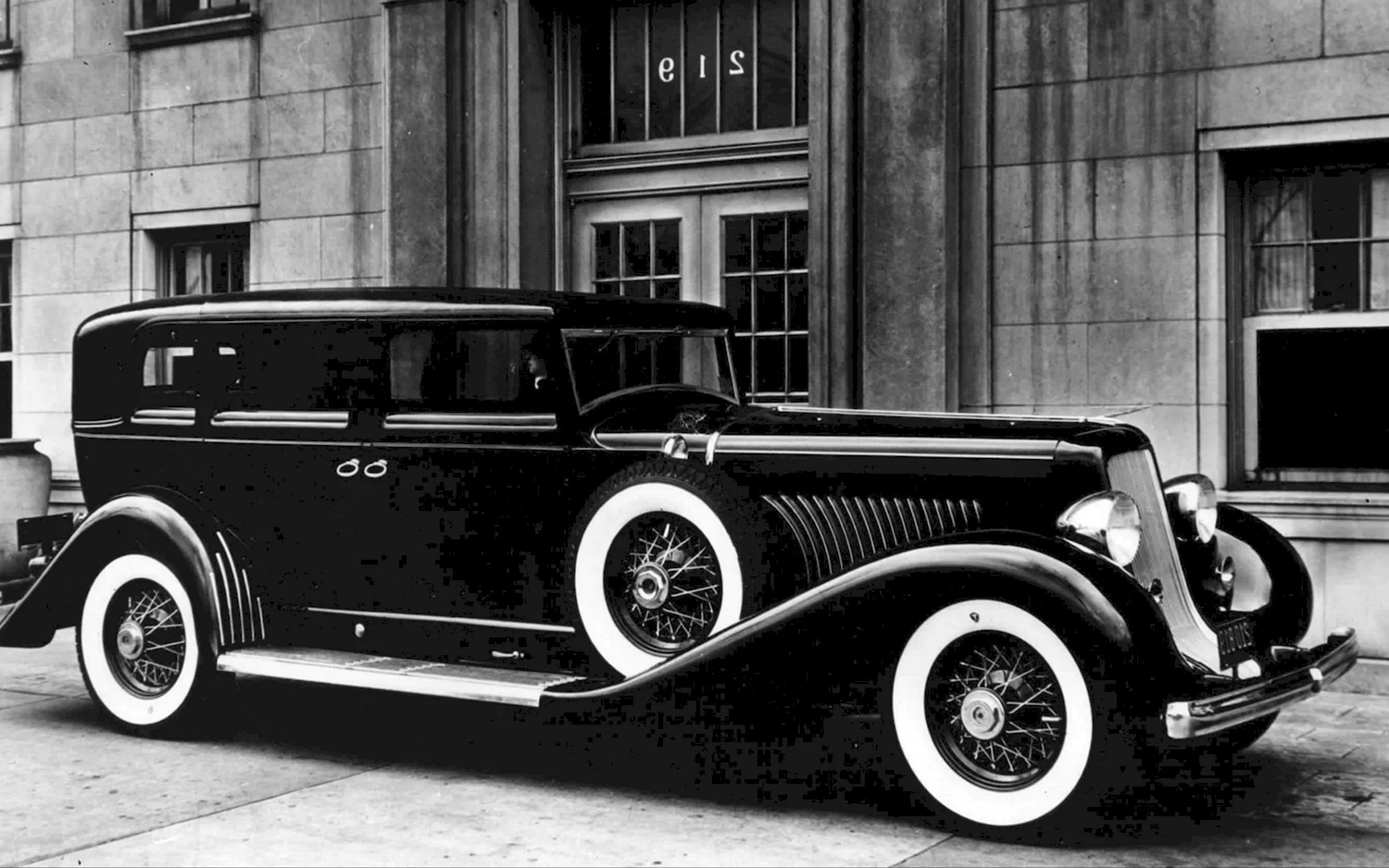 1934 Duesenberg Limousine