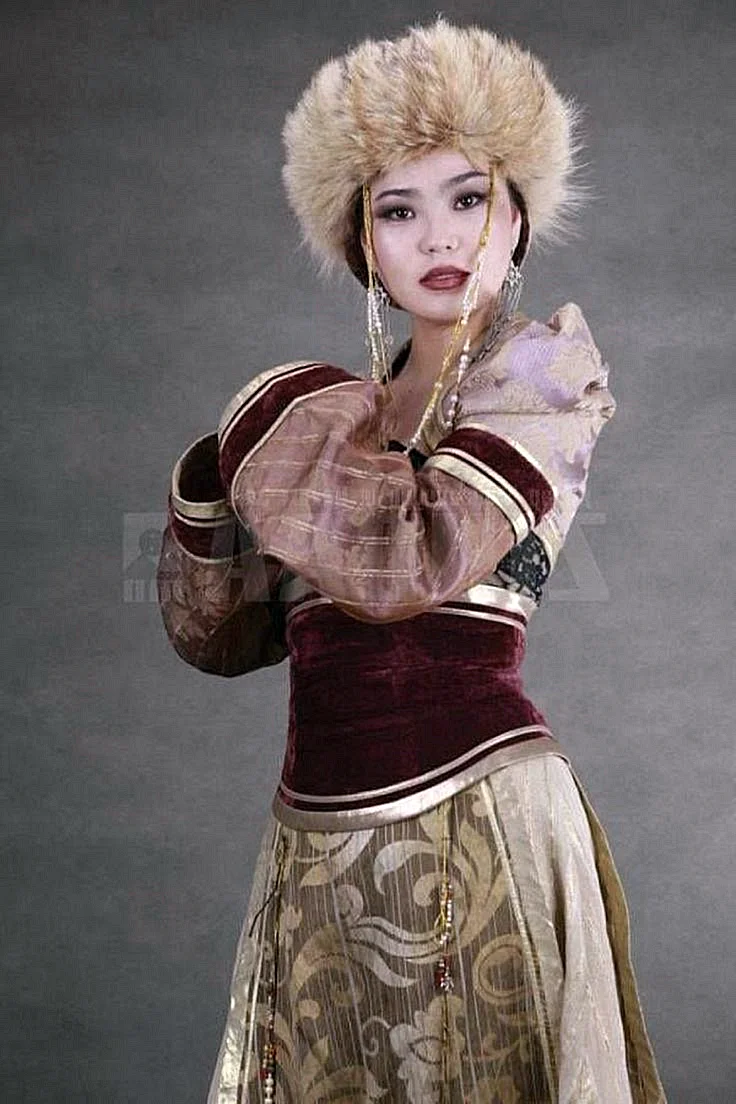 А.Түмэн-Өлзий - монгольская певица.