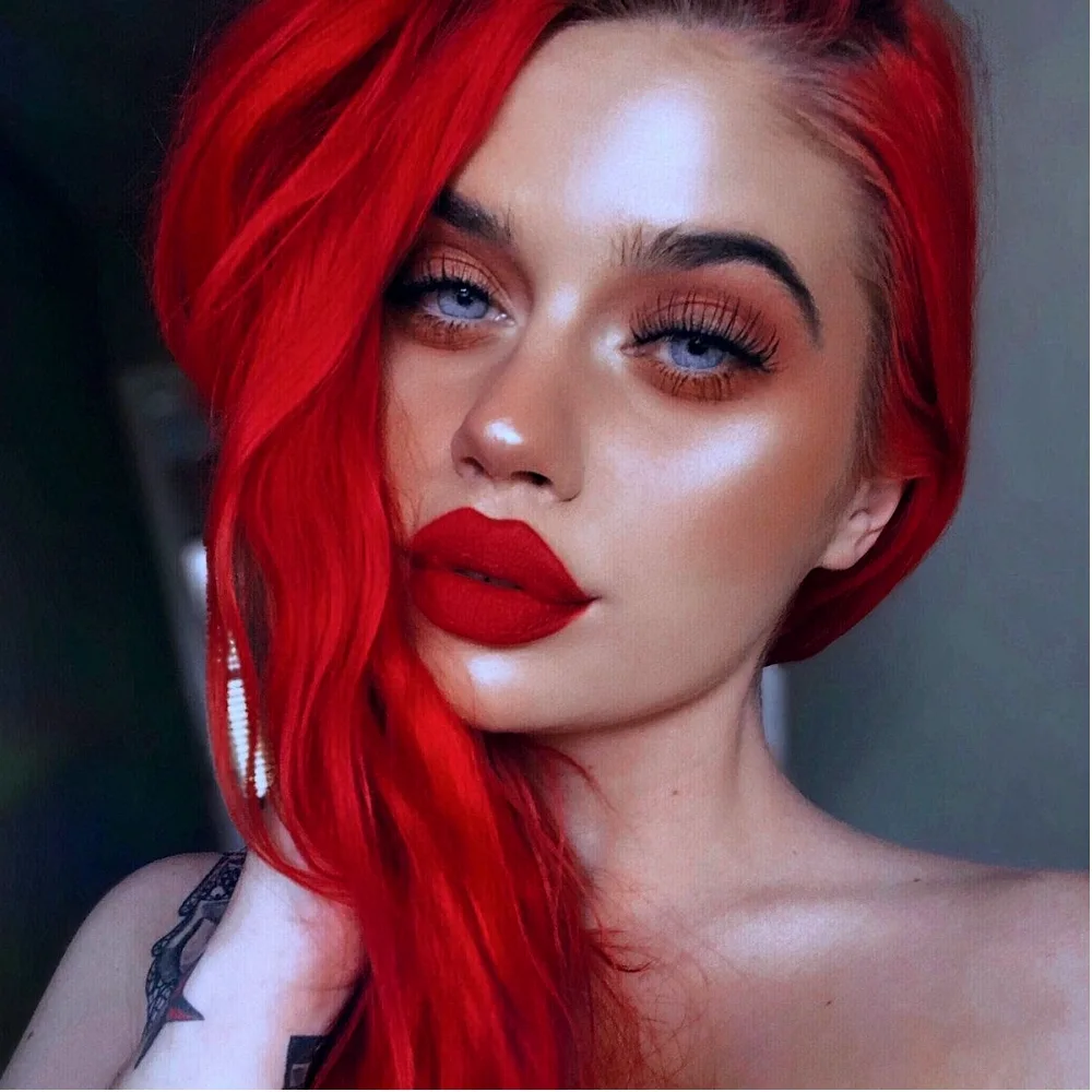 Adore truly Red