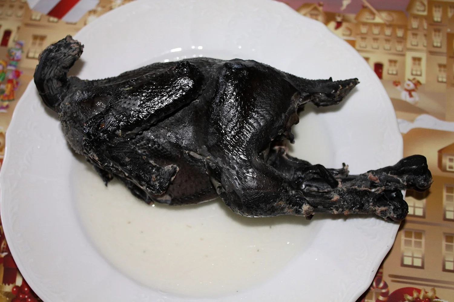 Аям Цемани - черное мясо