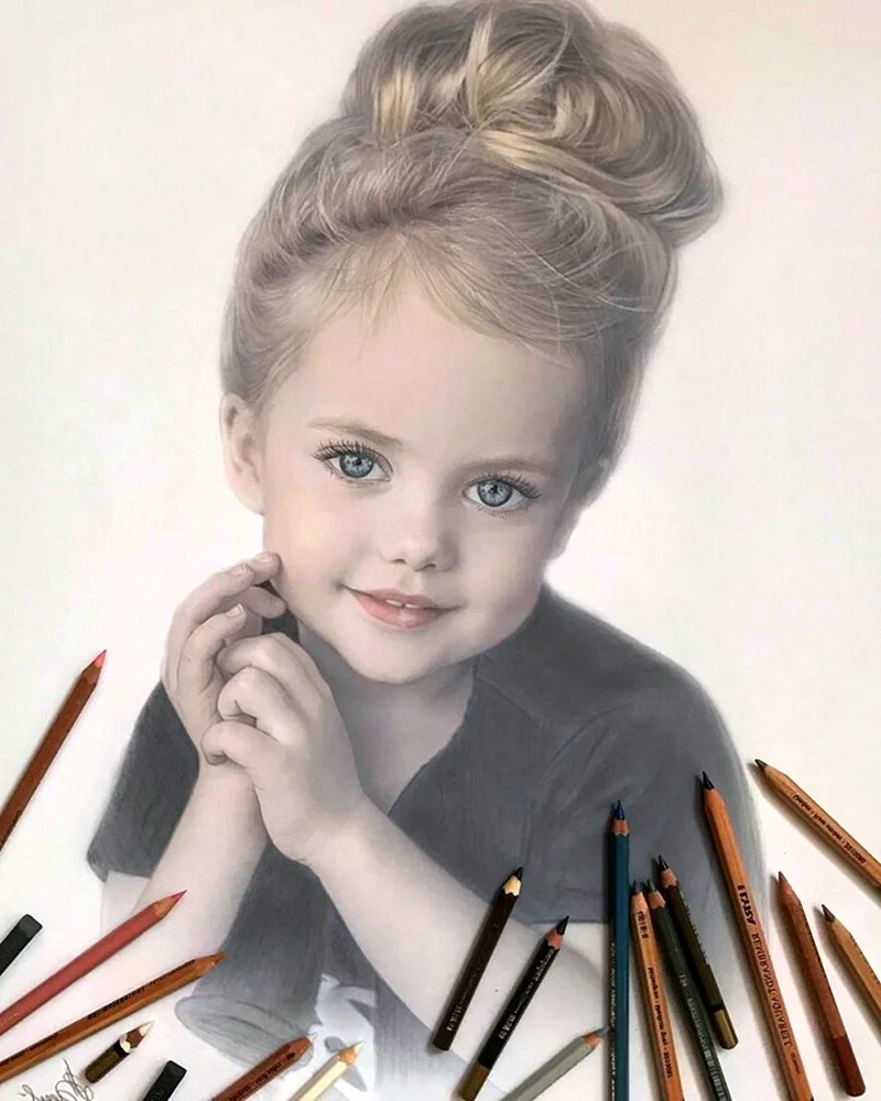 Алена Литвин портреты карандашами
