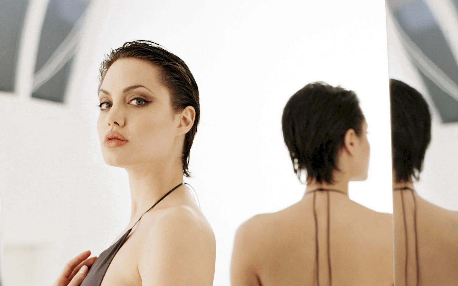 Анджелина Джоли грудь 2020