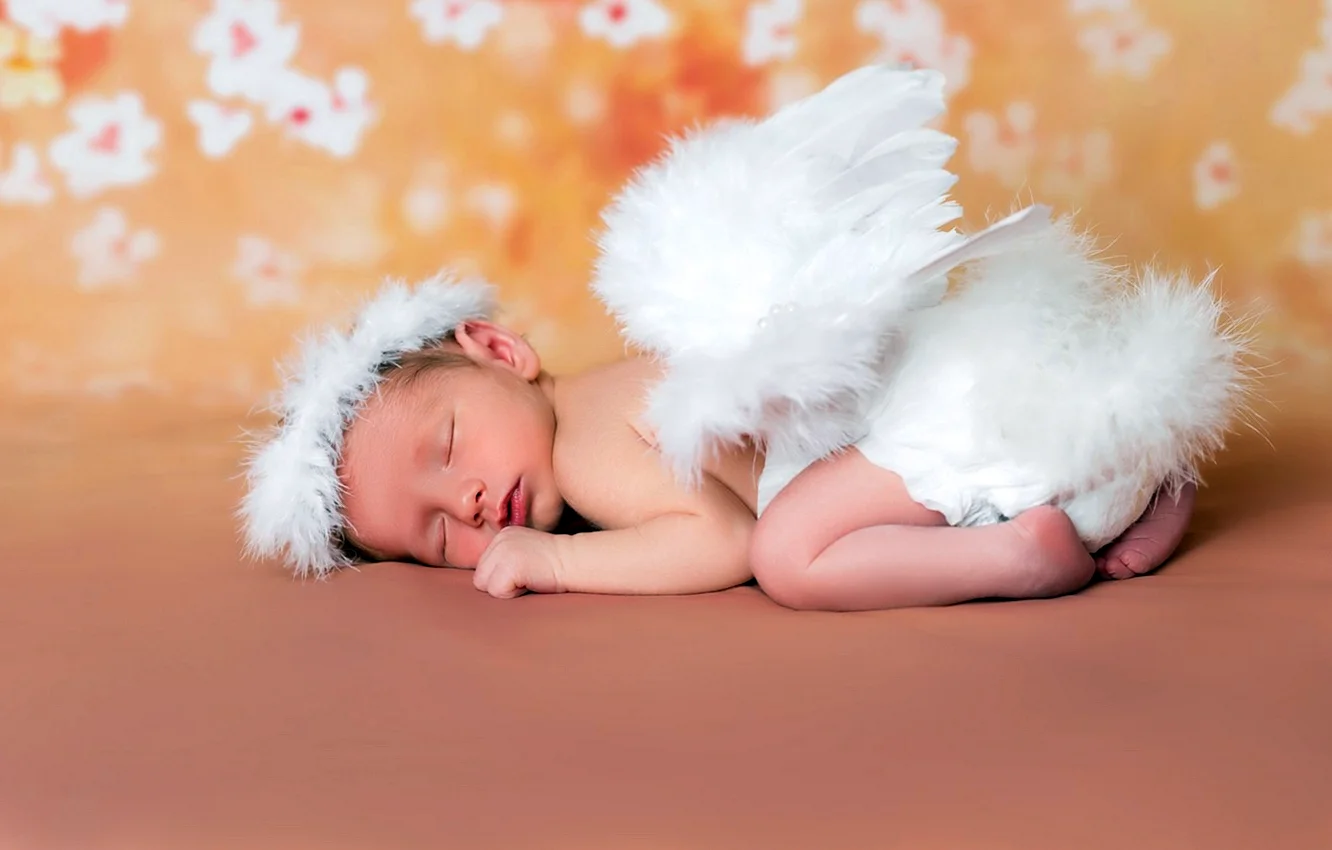 Ангел младенец