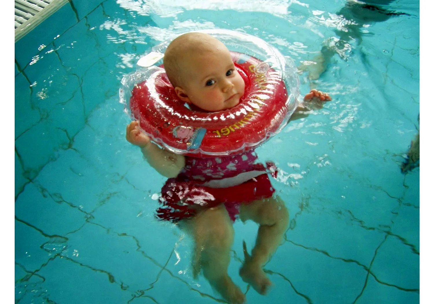 Baby свимер бассейн для детей