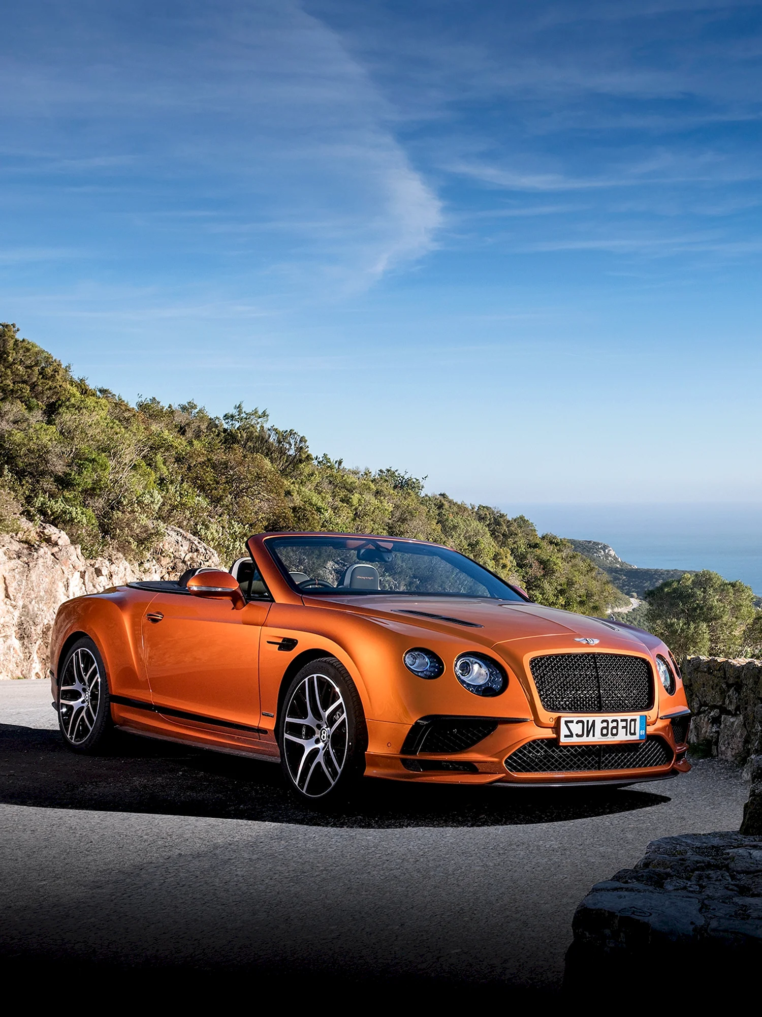 Bentley Continental Supersports оранжевый