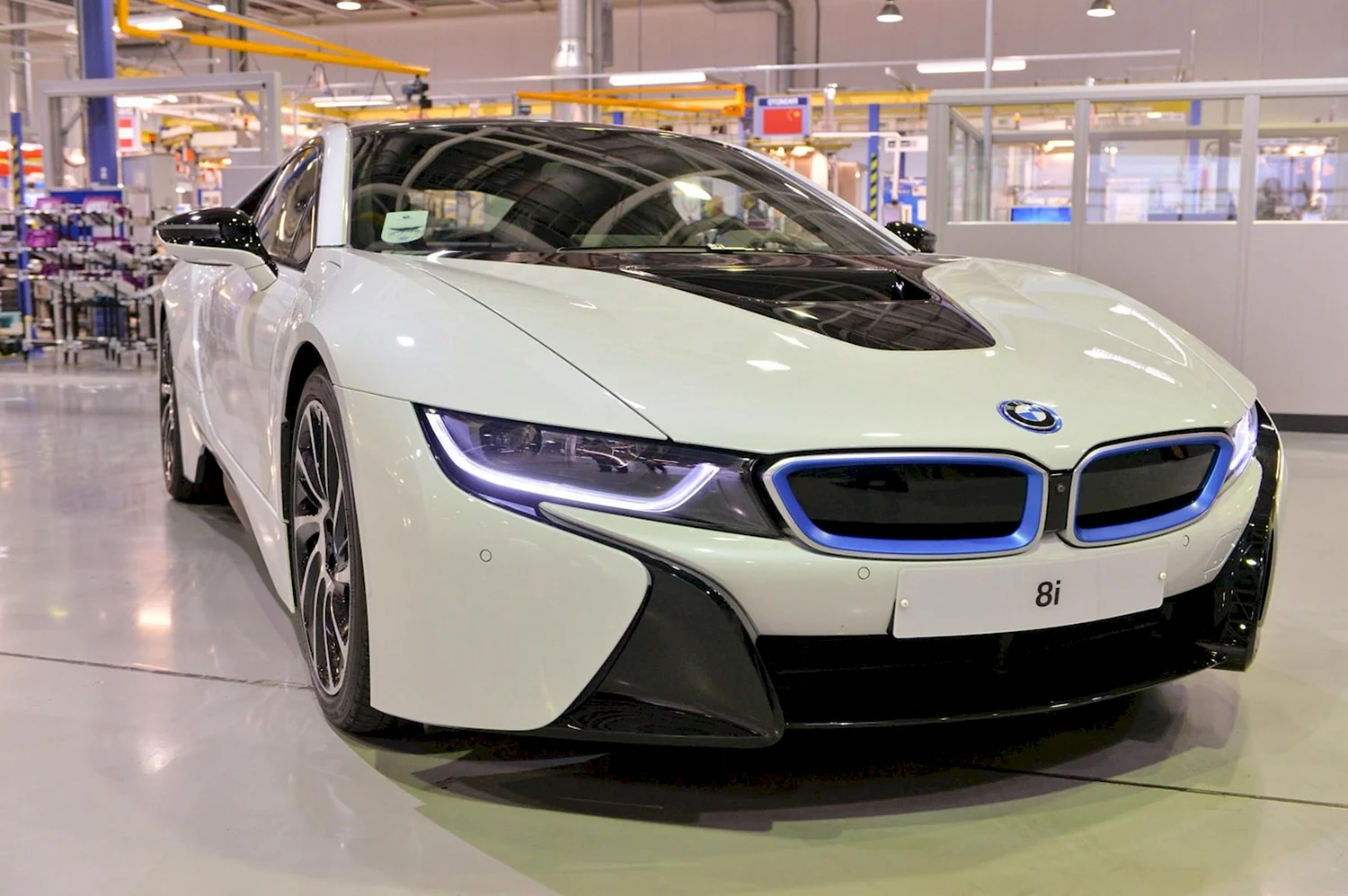 BMW i8 2022