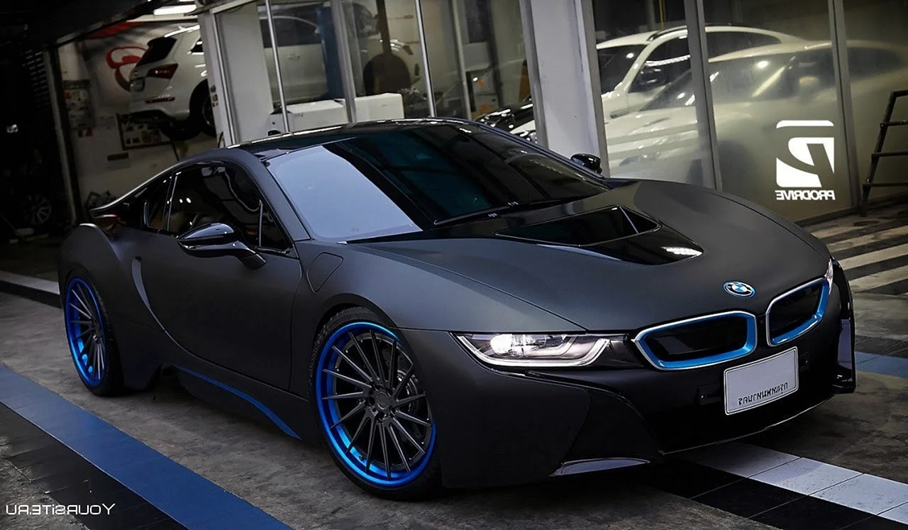 BMW i8 Siyah