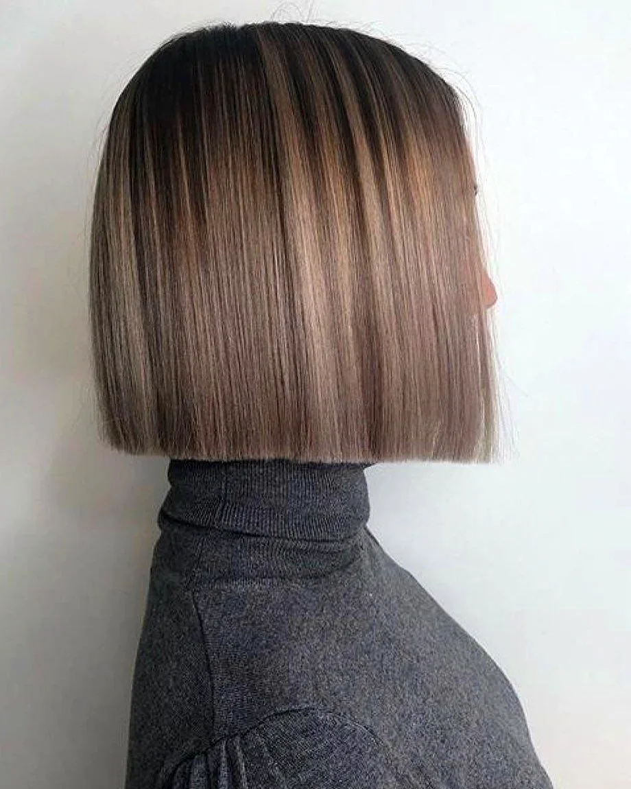 Bob Haircut с прямым срезом