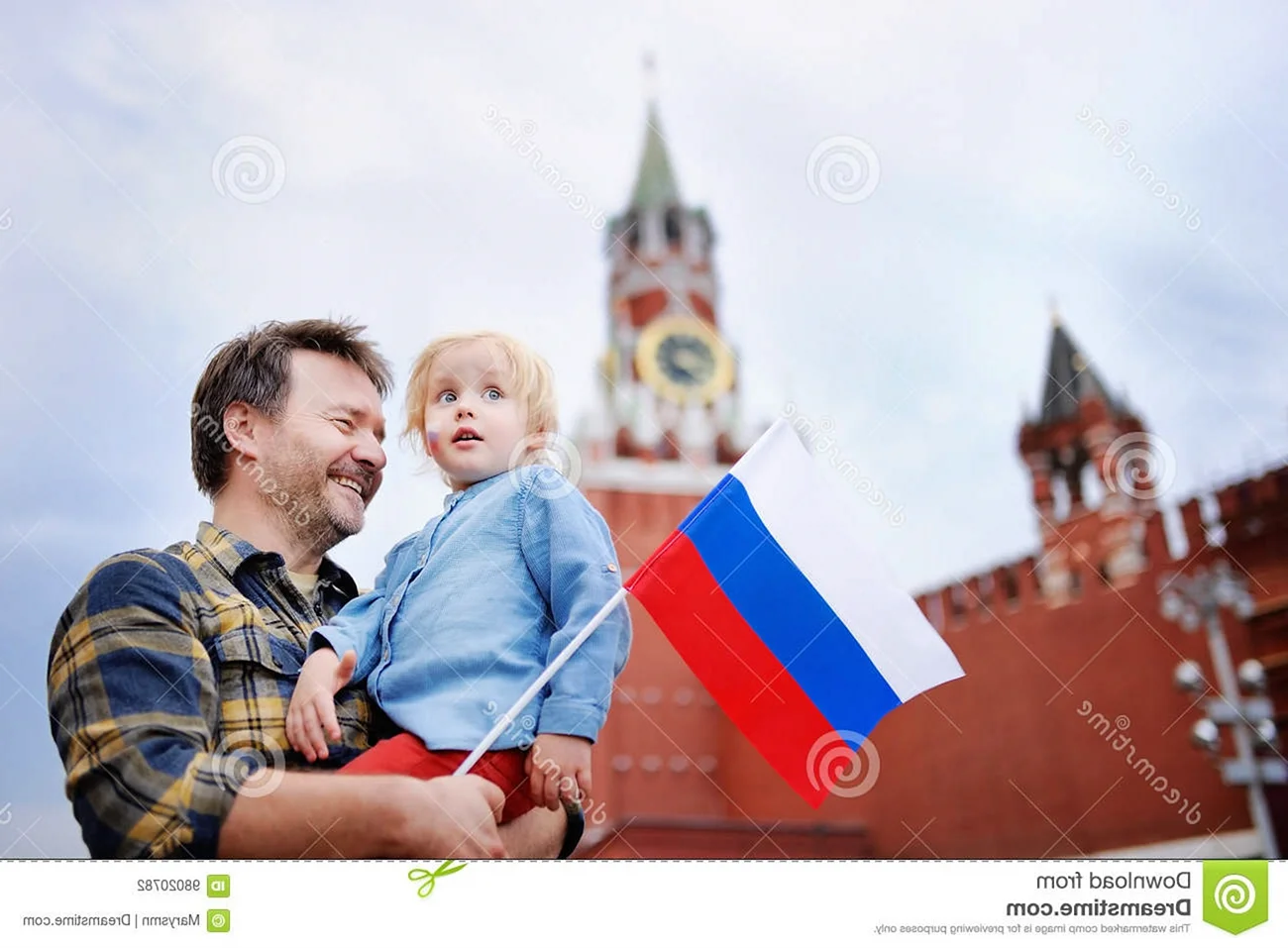 Человек с русским флагом