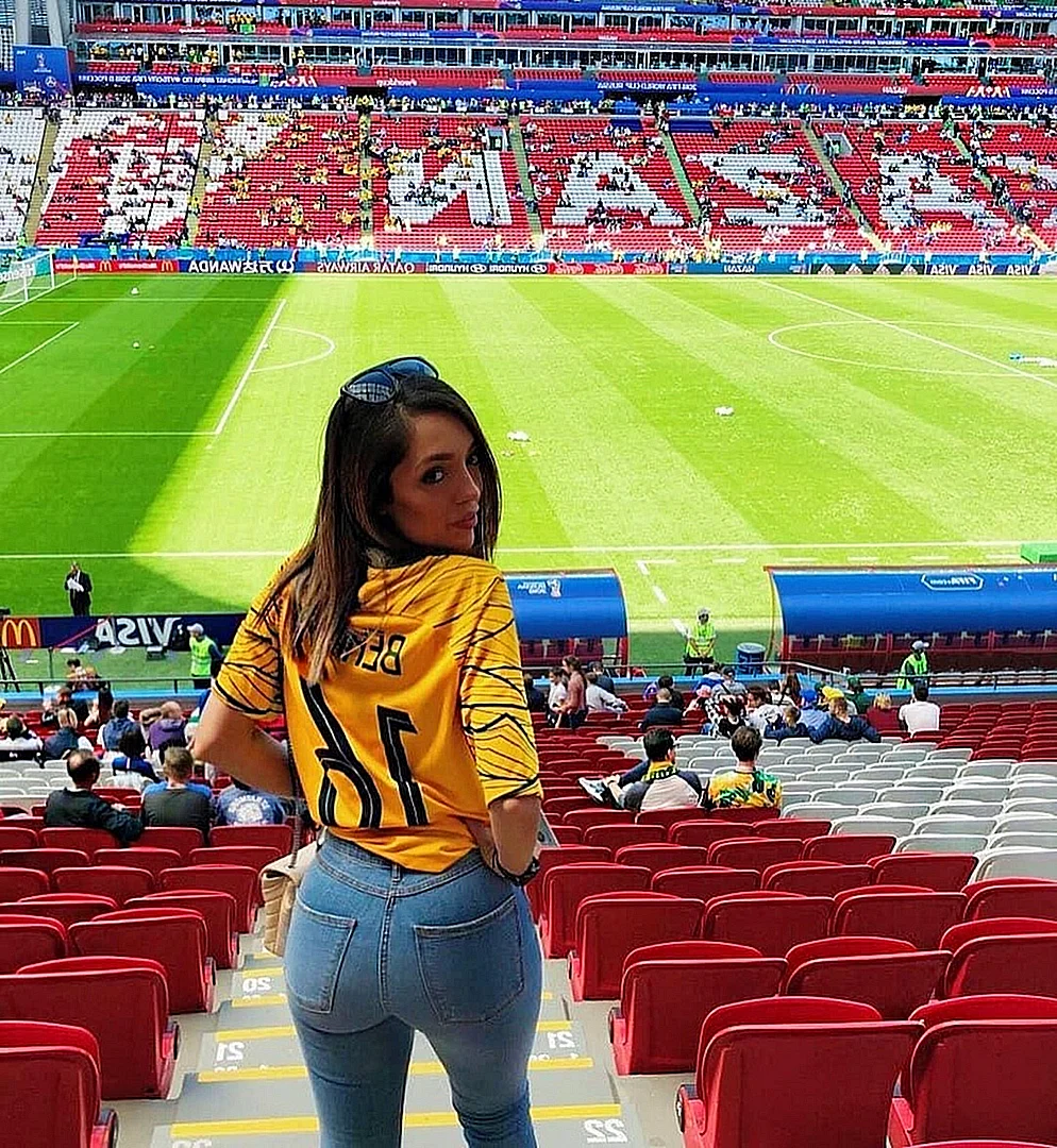 Чемпионат мира по футболу 2018 девушки болельщицы
