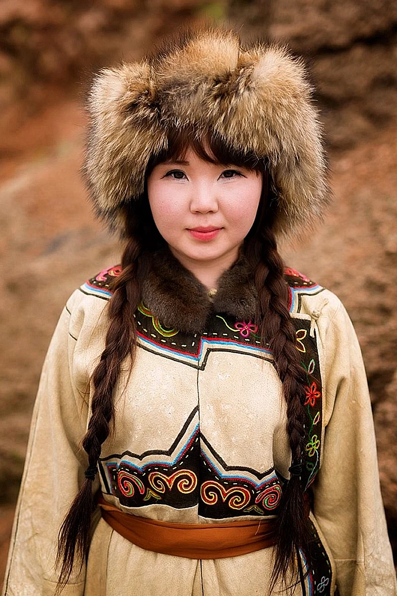 Даниэлла Ван монголка
