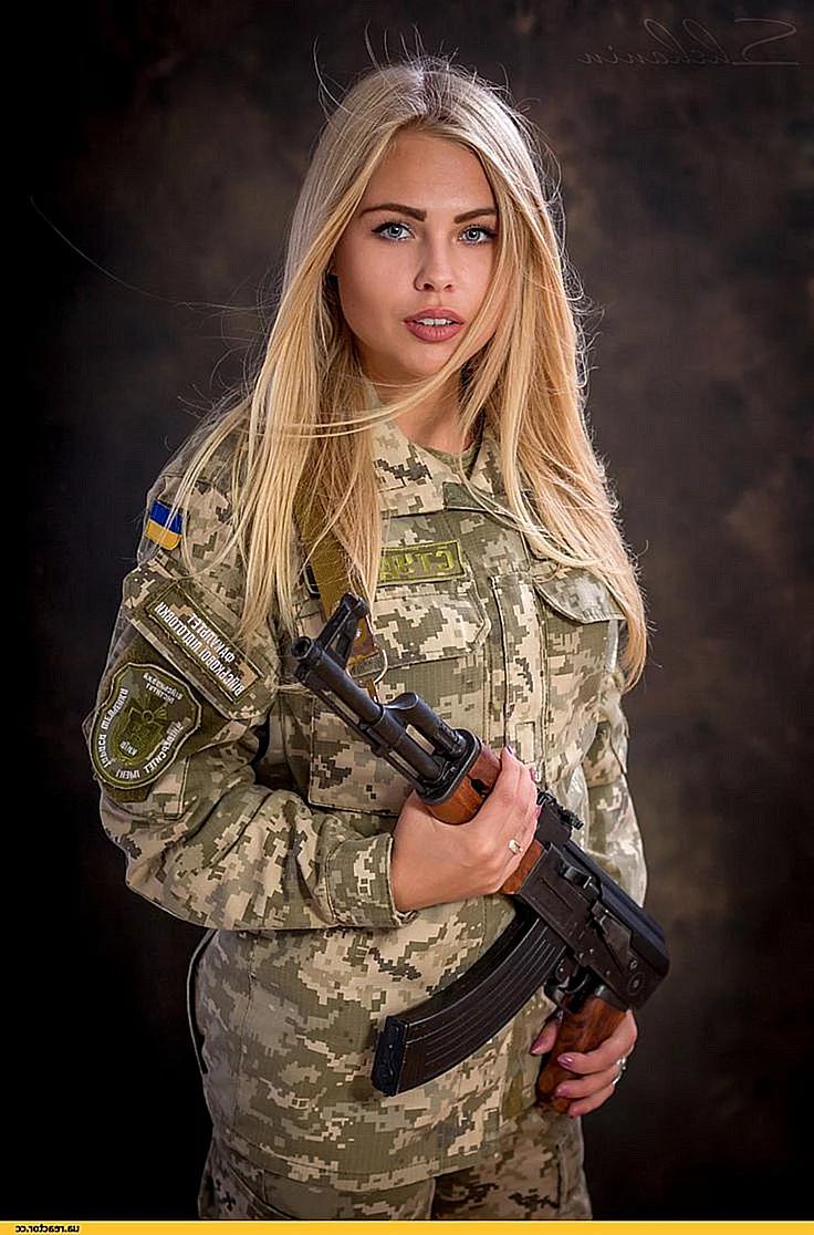 Дарья Циберкина в военной форме