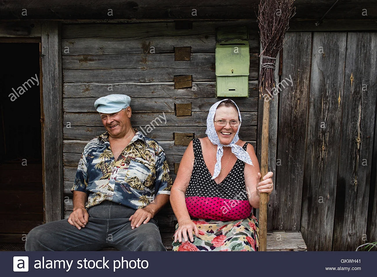 Пожилые женщины в деревне (70 лучшихфото)