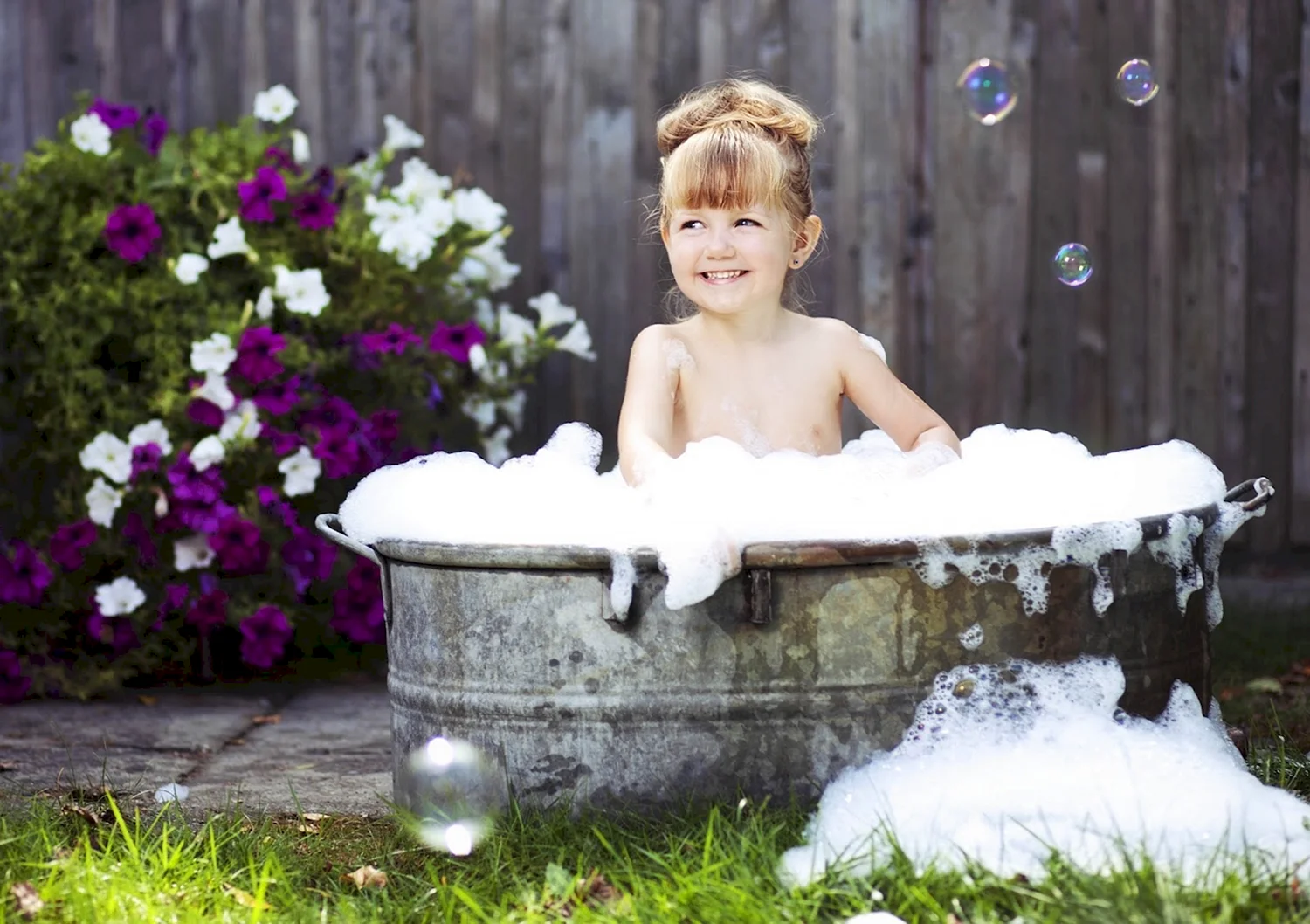 Детская фотосессия в ванне