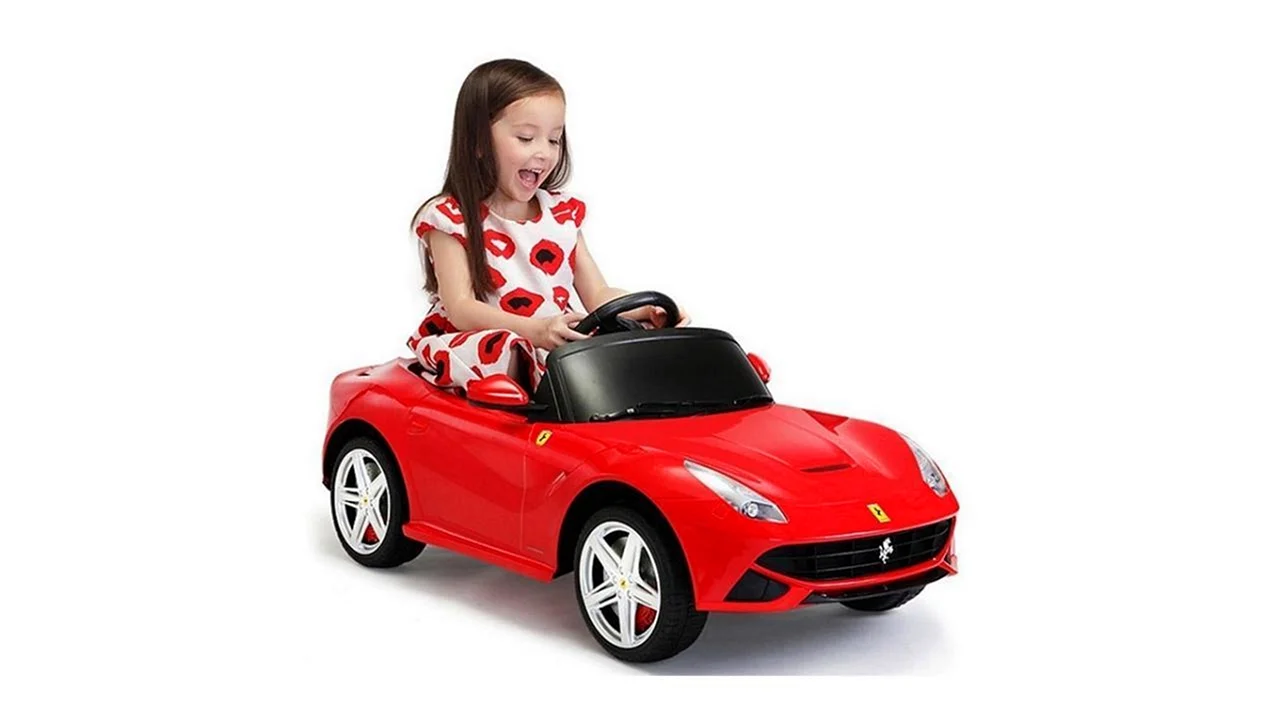 Детский автомобиль Феррари