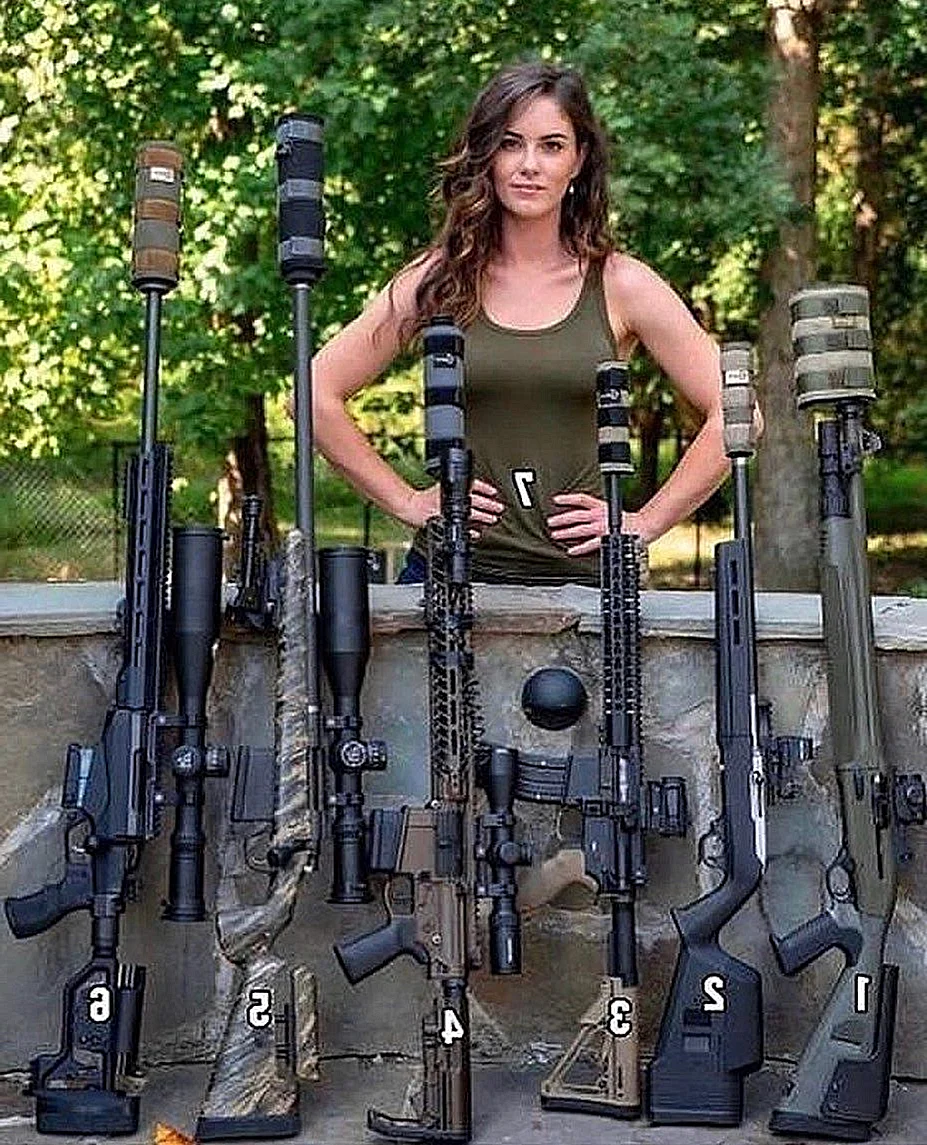 Девушка с винтовкой