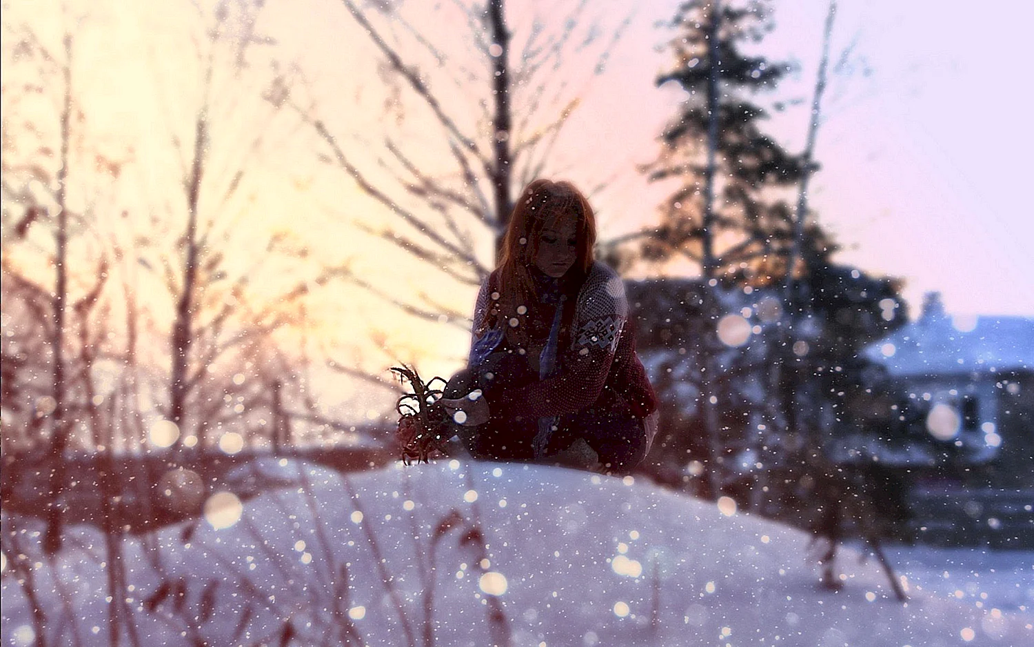 Девушка зимой в лесу спиной