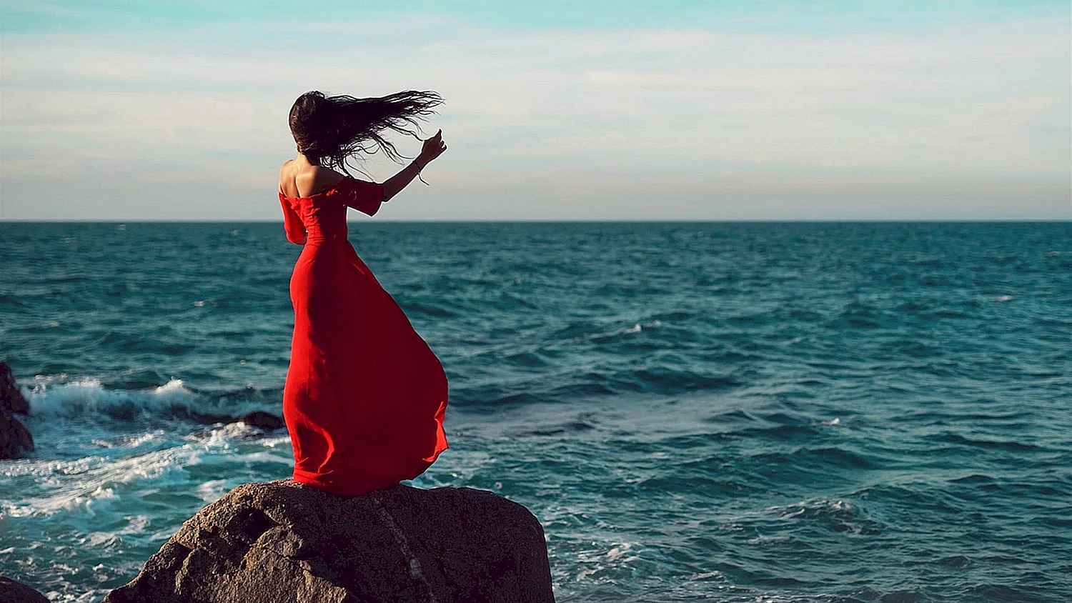 Красивые фото девушек со спины на море (50 фото) - Pichold