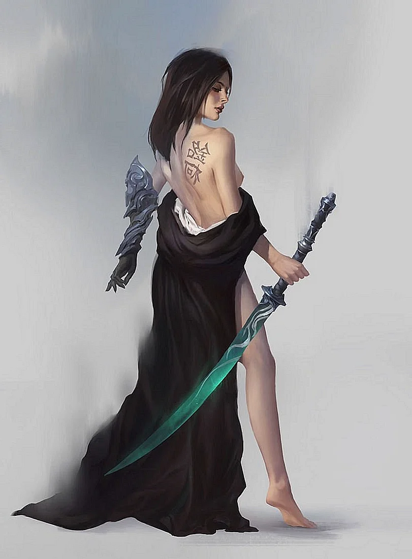 Девушки с мечами
