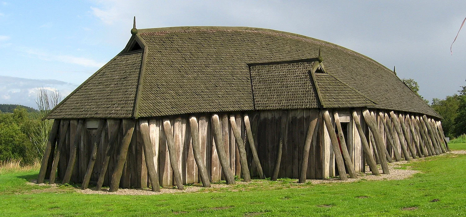 Длинный дом викингов Белозерск