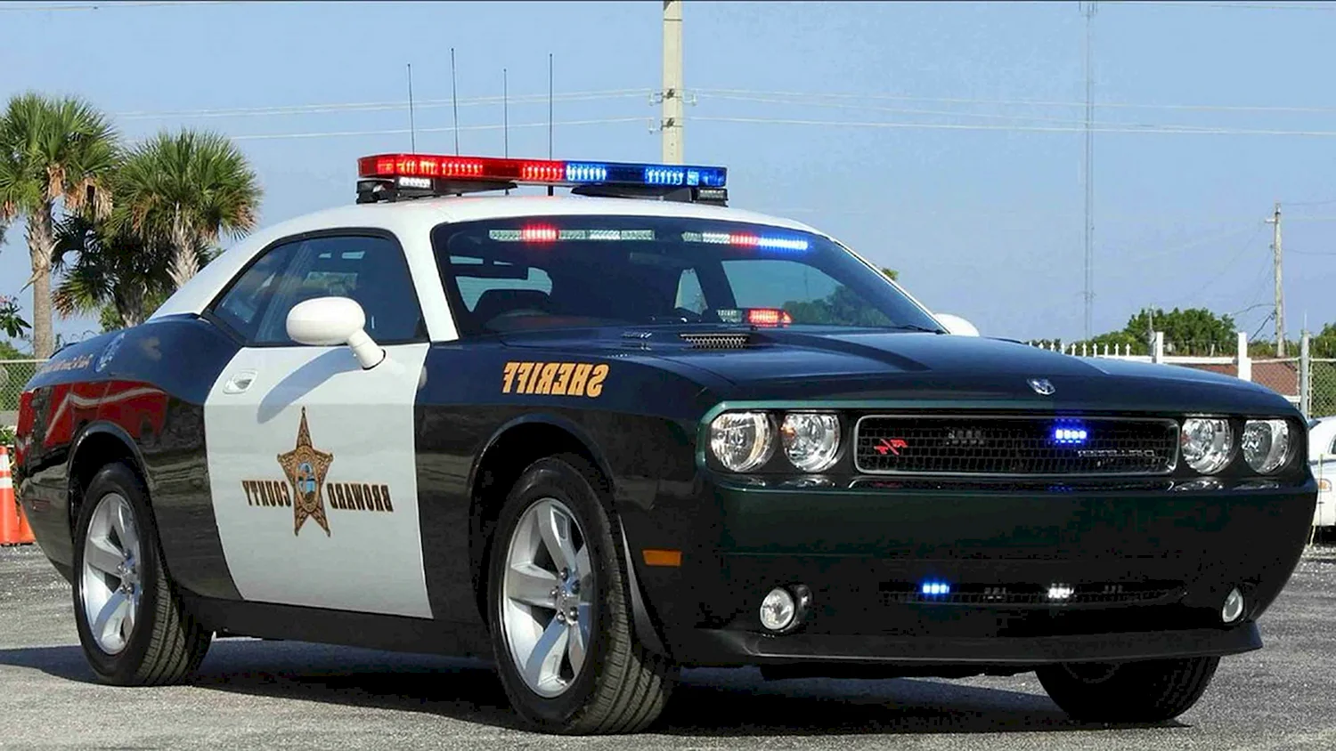Dodge Challenger Police Interceptor