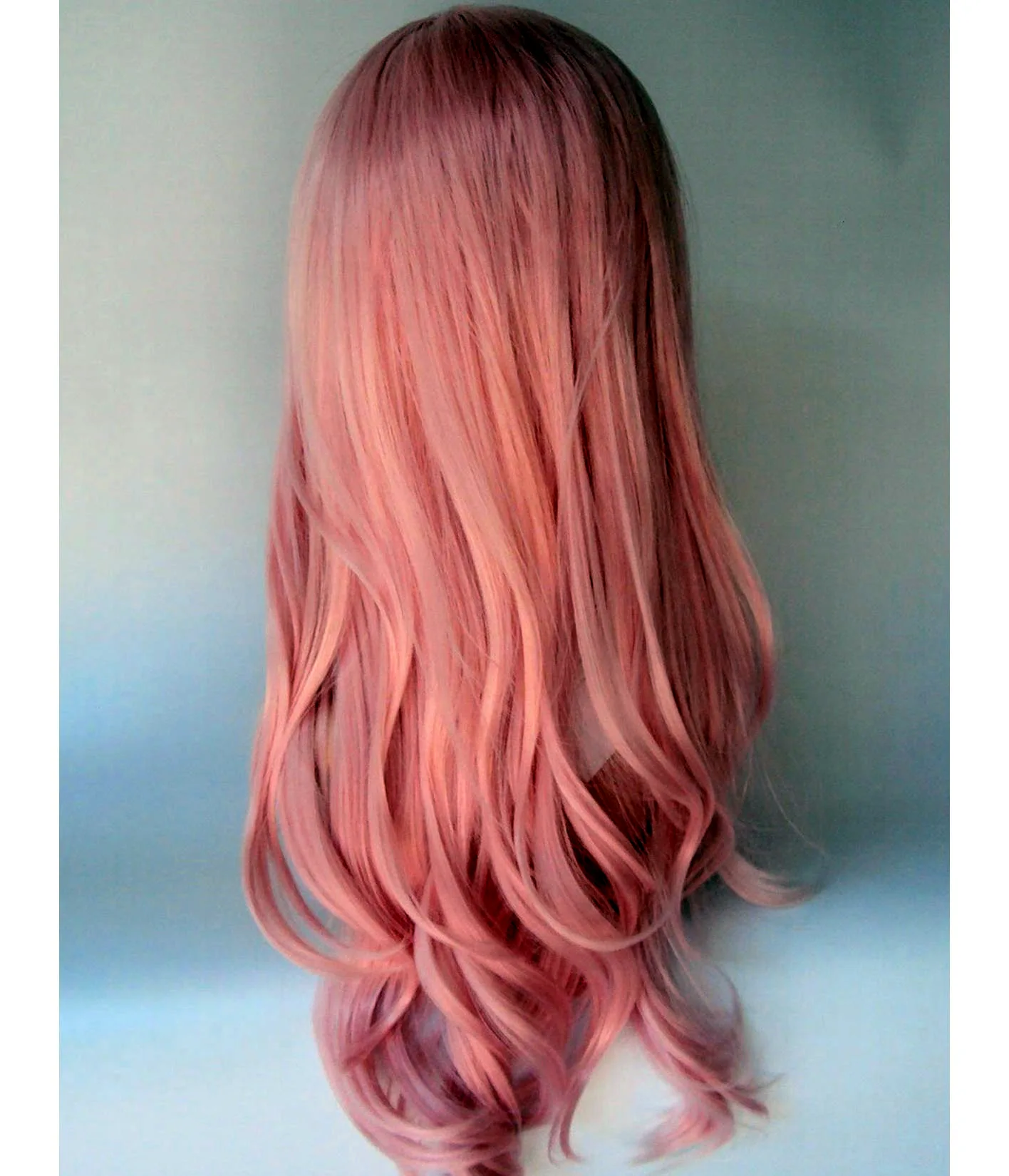 Дымчато розовый цвет волос