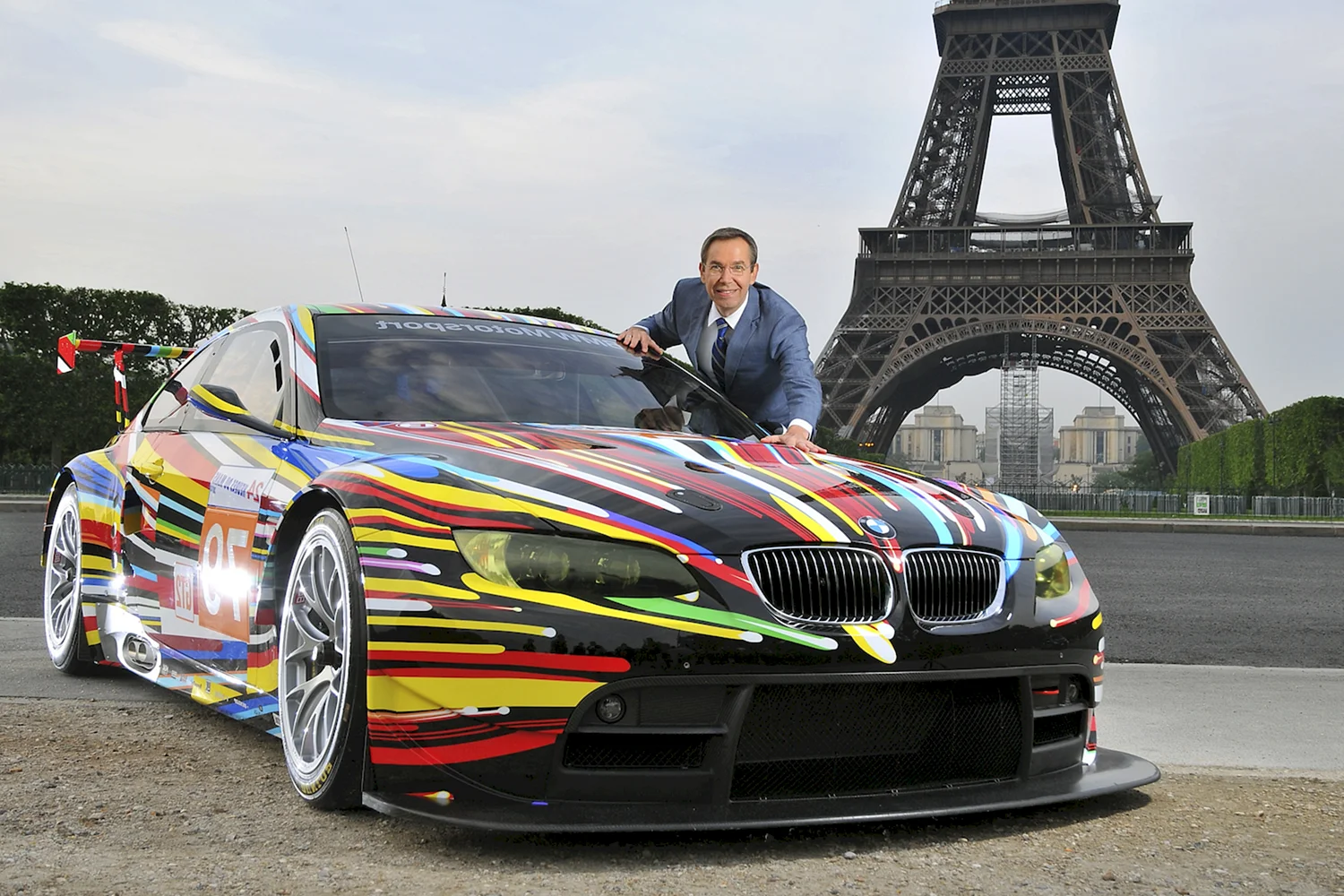 Джефф Кунс BMW Art car