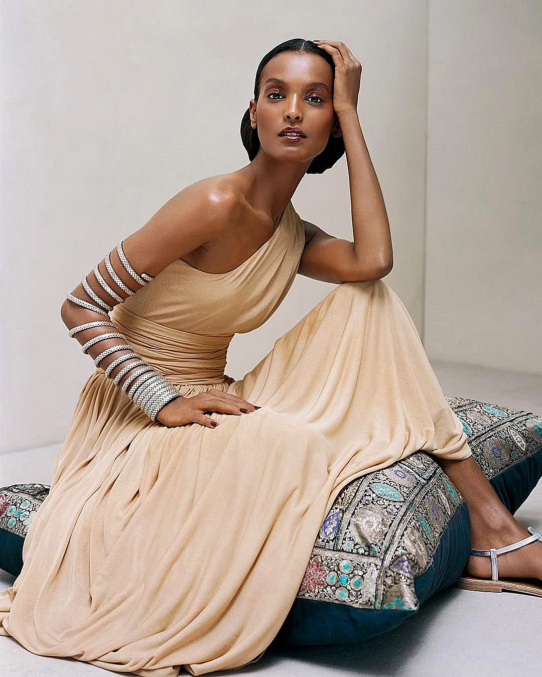 Эфиопская модель Лия Кебеде