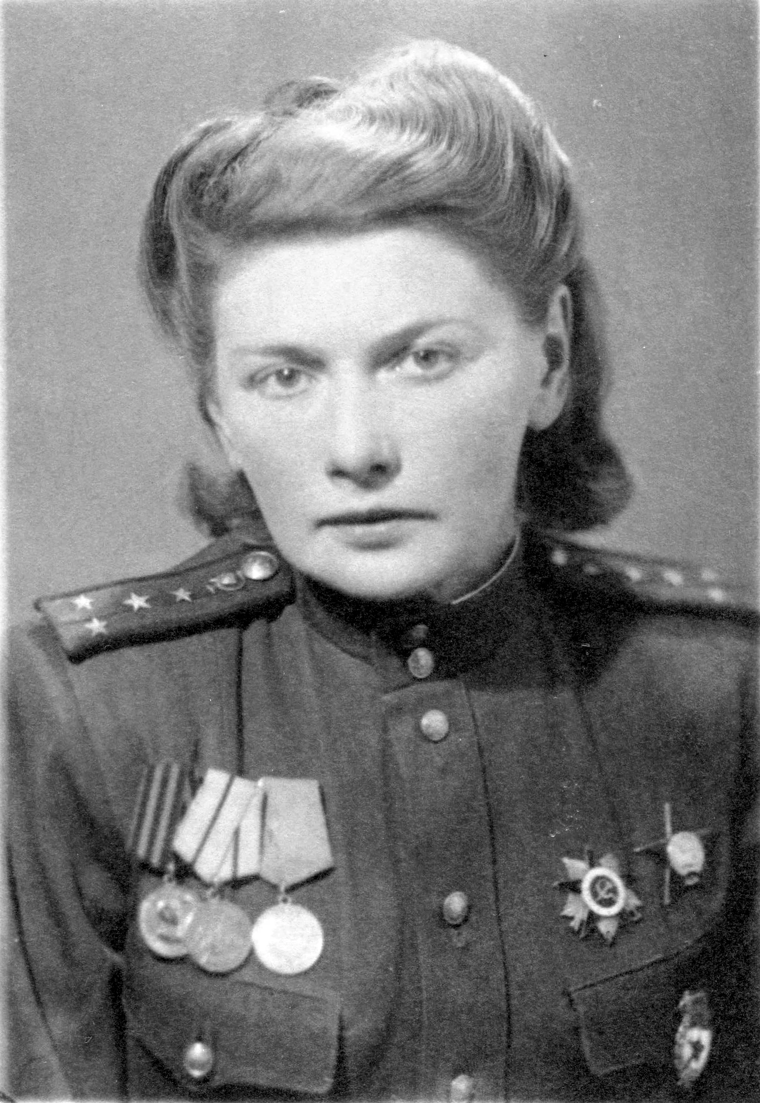 Елена Гребенева