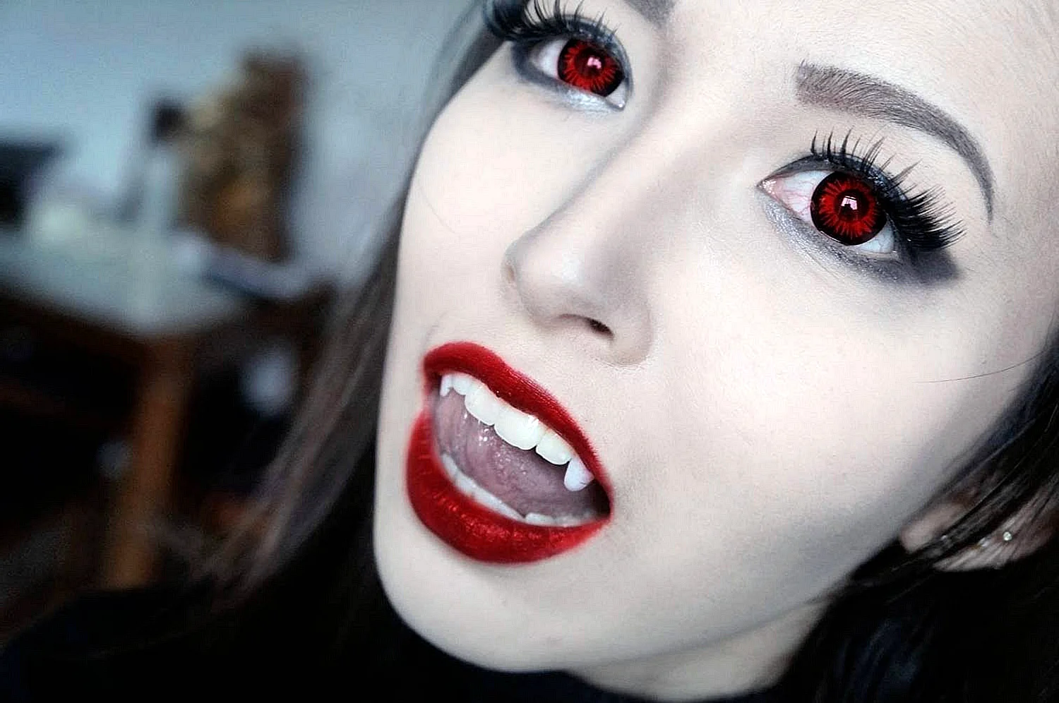 Елена Райтман макияж вампира