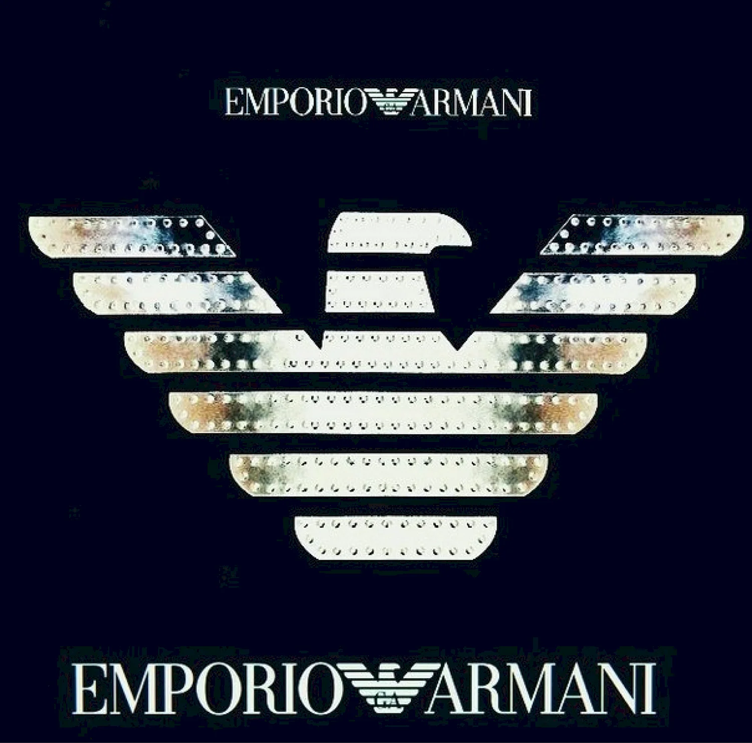 Emporio Armani эмблема